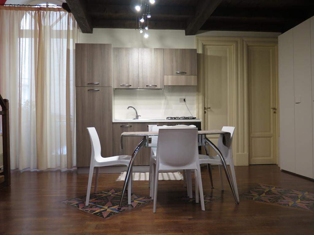 Trilocale Al Politeama - Zyz Apartamento Palermo Exterior foto