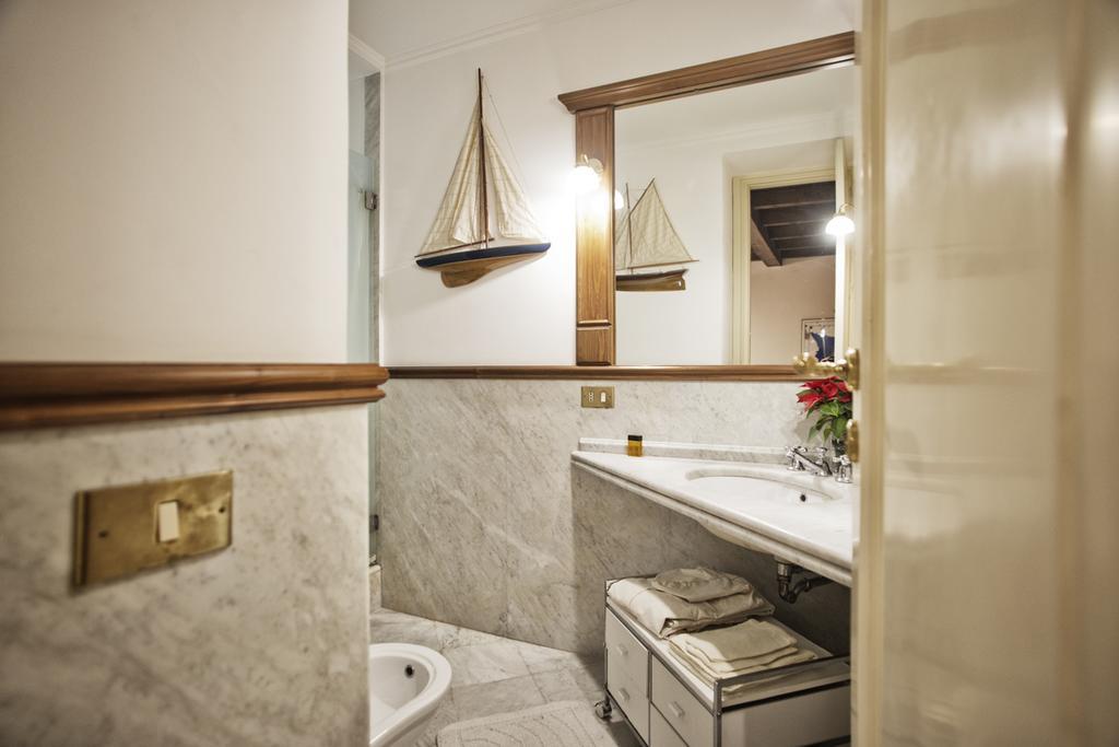 Trilocale Al Politeama - Zyz Apartamento Palermo Exterior foto
